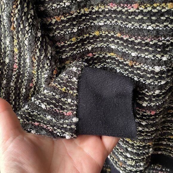 Sanctuary Black and Multicolor V-Neck Sweater - Picture 5 of 9